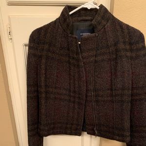 Gorgeous Burberry crop wool jacket.